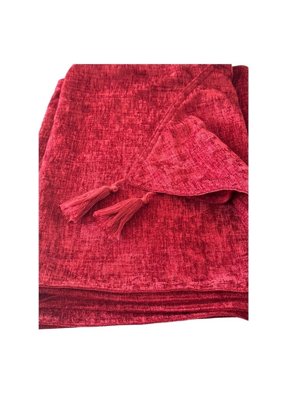 Indigo Home Deep Red Textured Table Runner - Picture 2 of 5
